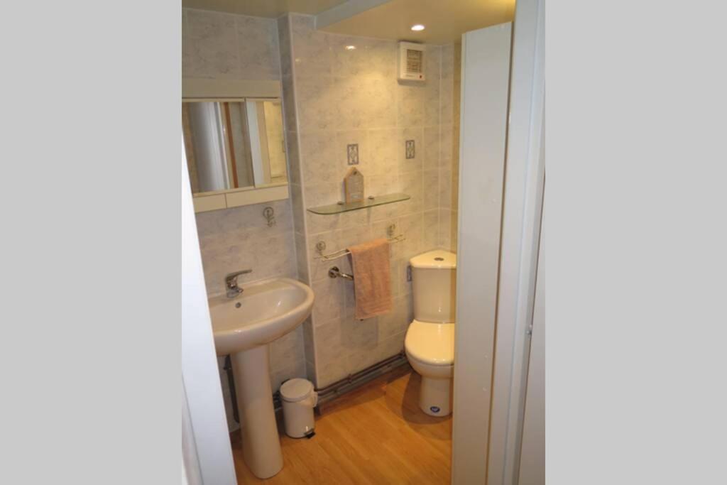 Les Petits Self Contained 2 Bedroom Apartment Molieres (Dordogne) Luaran gambar