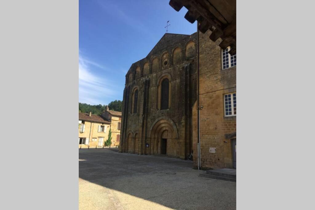 Les Petits Self Contained 2 Bedroom Apartment Molieres (Dordogne) Luaran gambar