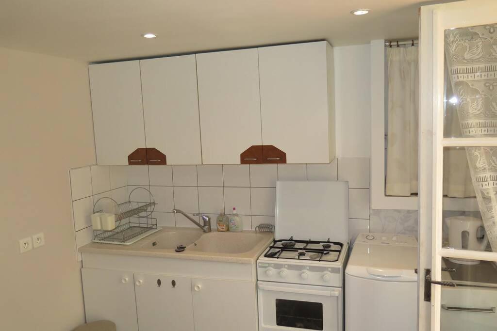 Les Petits Self Contained 2 Bedroom Apartment Molieres (Dordogne) Luaran gambar
